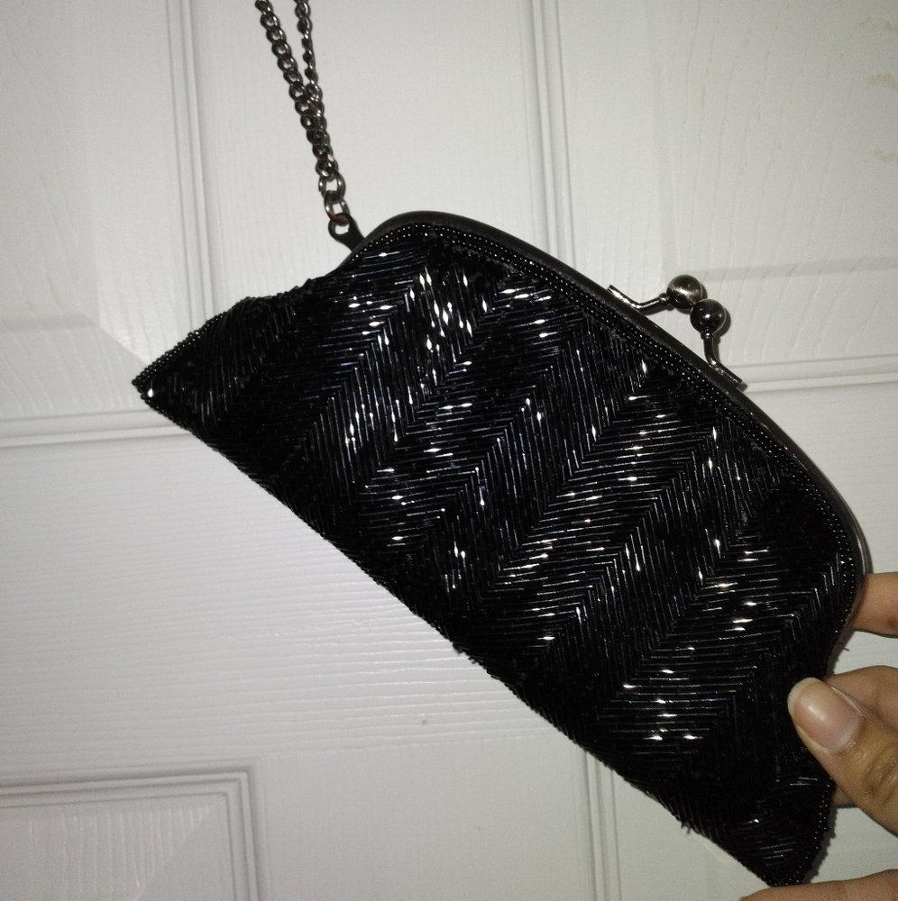 Black beaded clutch purse 👛